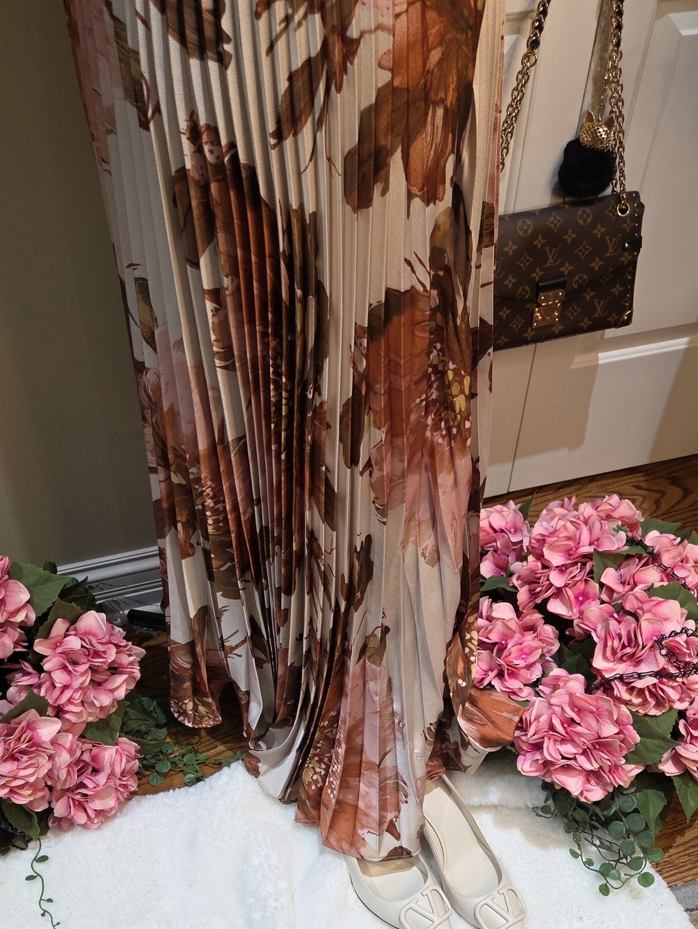 Nwt 14, 12, 10, 8 Taylor Strapless Pleated Floral Maxi Dress in Cream and Brown - Picture 13 of 16